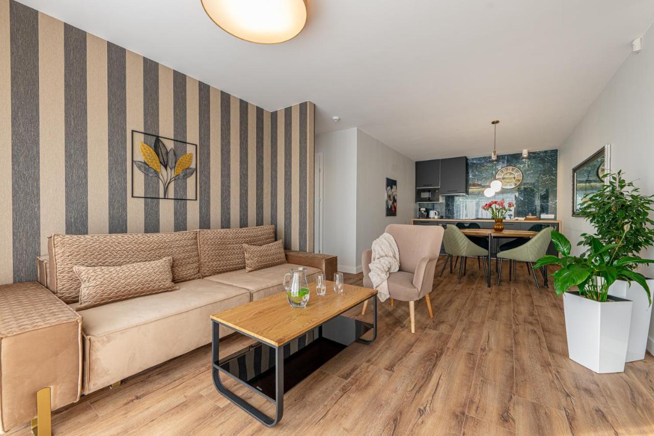 Genius Park Apartamenty Гонски Экстерьер фото
