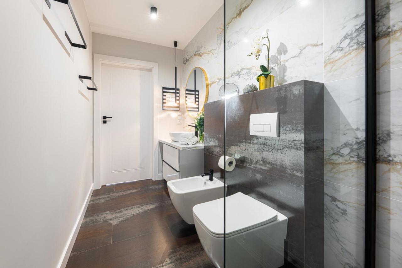 Genius Park Apartamenty Гонски Экстерьер фото
